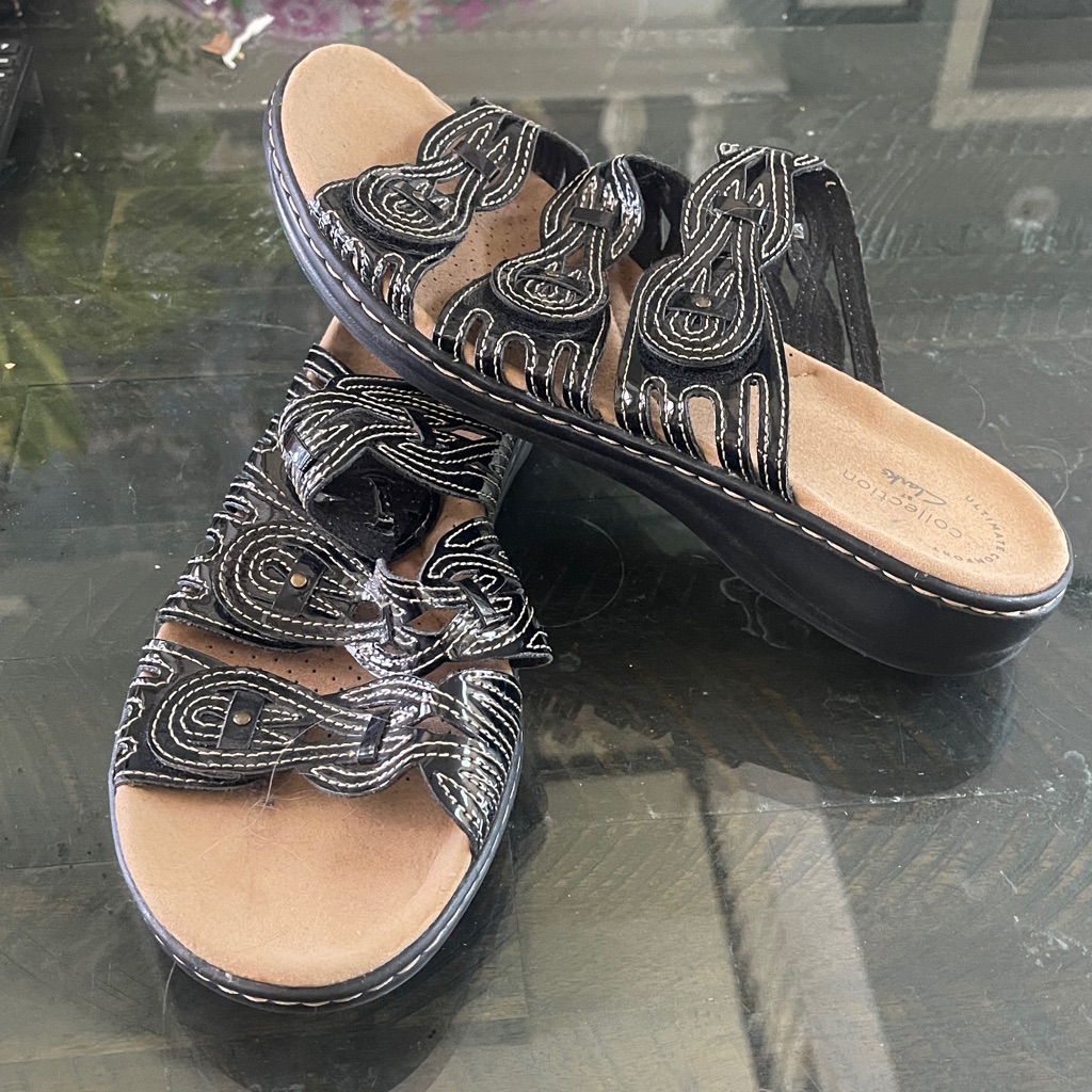 Clark’s Women’s Laurianne Ruby Slide Adjustable Velcro Sandal Size 9 M Black
